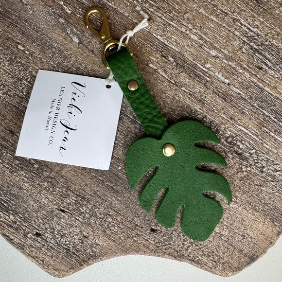 Monstera Leather Bag Charm Leather Purse Keychain NEW FAST SHIP - Picture 1 of 2